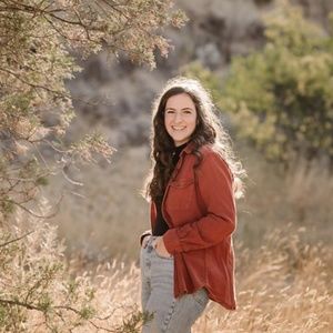 Meet your Posher, Amy